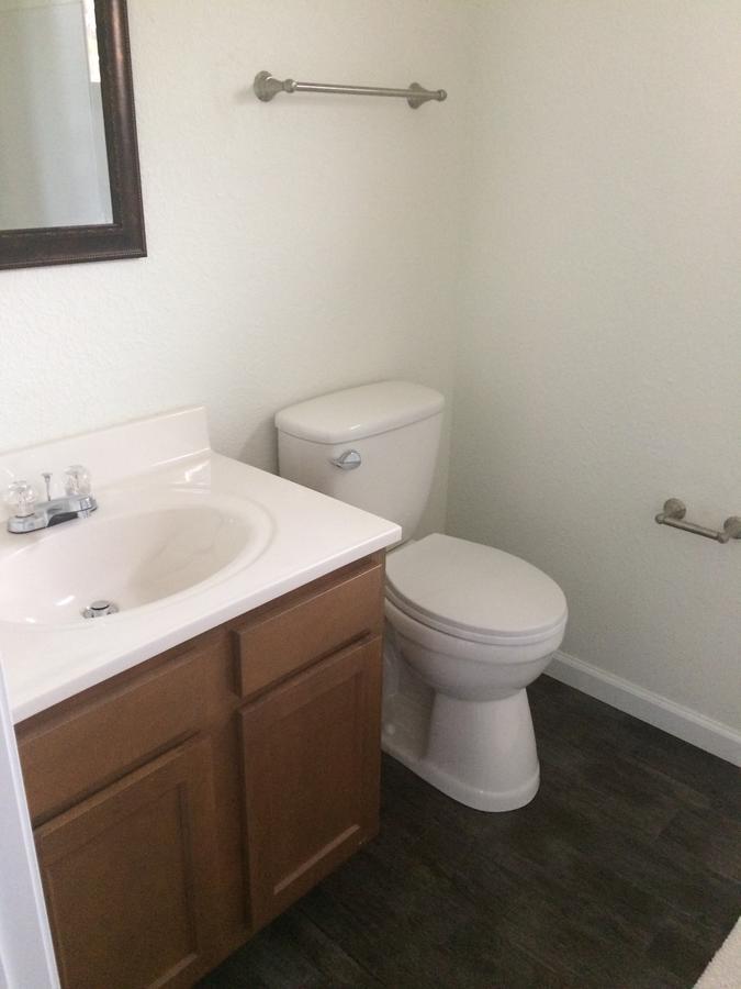 Anchor Inn And Suites Jamestown المظهر الخارجي الصورة